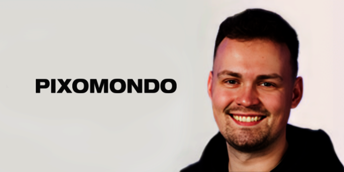 Portrait of Philipp Willer with PIXOMONDO logo