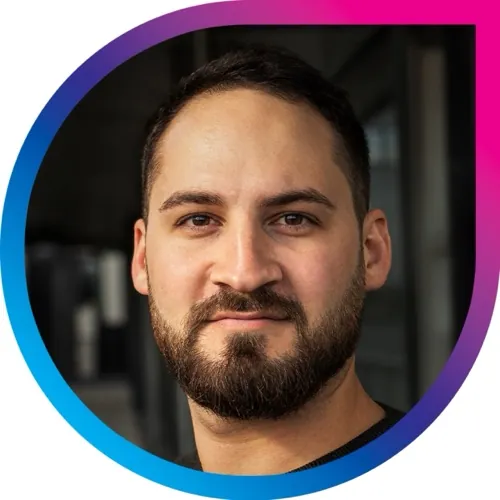 Portrait of Tom Herzig, PIXL VISN graduate, now CG Supervisor at PIXOMONDO